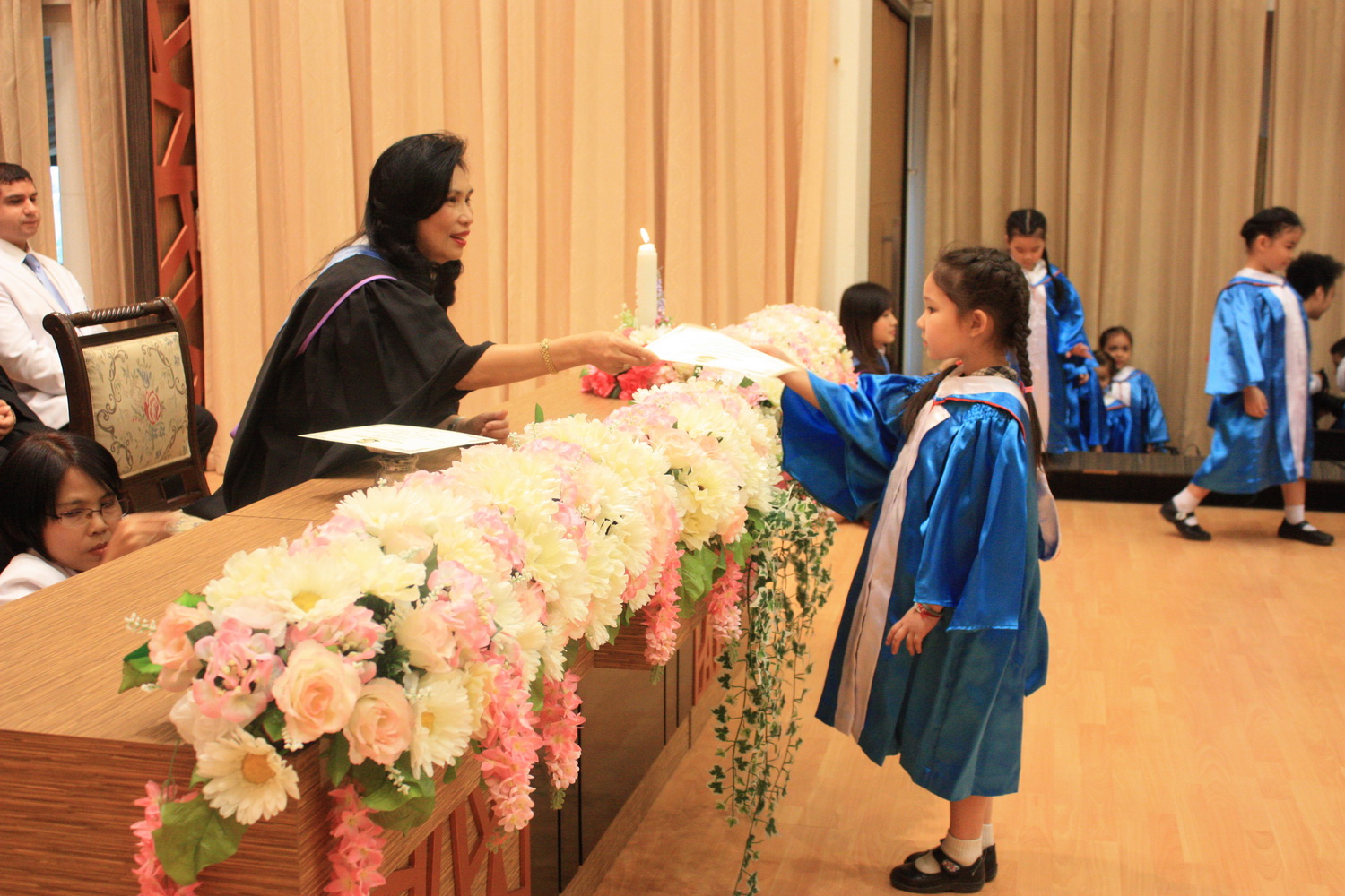 2015-02-28_kindergarten3_Graduation_139